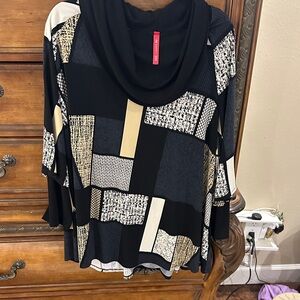 IC COLLECTION Black and Cream Patchwork Blouse